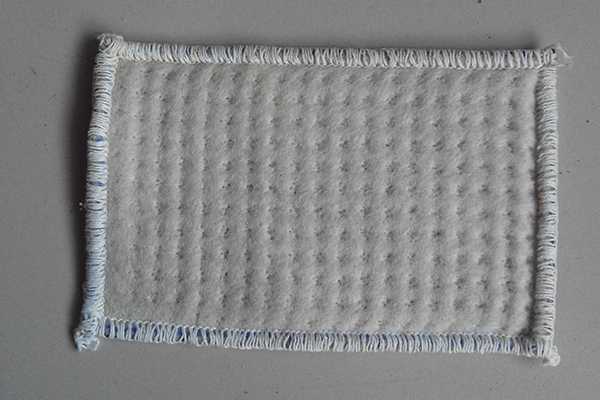 吉林垃圾場膨潤土防水毯價格